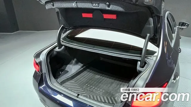 BMW 5 Series (G30) 2021 Черный из Кореи, фото 2