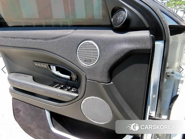 Land Rover Range Rover Evoque 2018 Белый из Кореи, фото 2