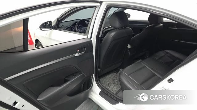 Hyundai The New Avante AD 2019 Белый из Кореи, фото 2