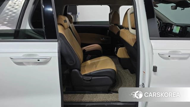 Kia Carnival 4th generation 2022 Белый из Кореи, фото 2