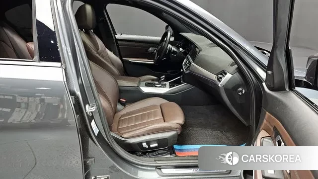 BMW 3 Series (G20) 2021 Серый из Кореи, фото 2