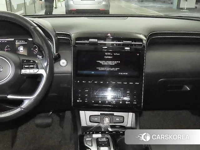 Hyundai Tucson (NX4) 2021 Черный из Кореи, фото 2