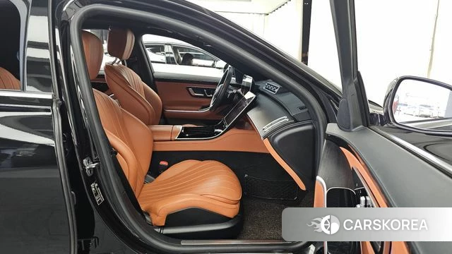 Mercedes-Benz S-Class W223 2022 Черный из Кореи, фото 2