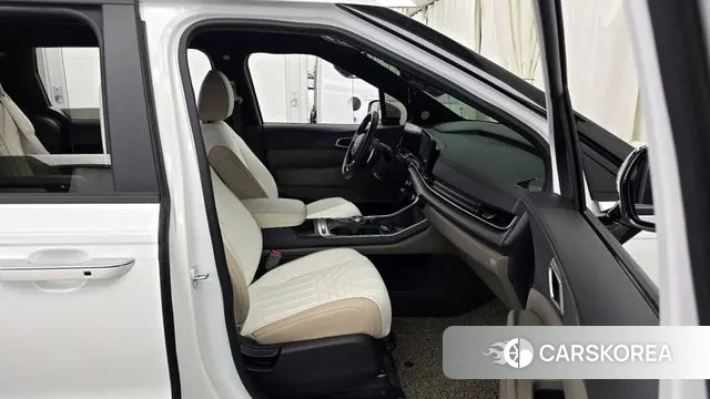 Kia The New Carnival 4th Generation 2023 Белый из Кореи, фото 2