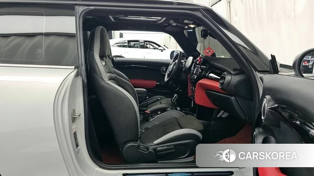 Mini Cooper S 2021 Серебряный из Кореи, фото 2