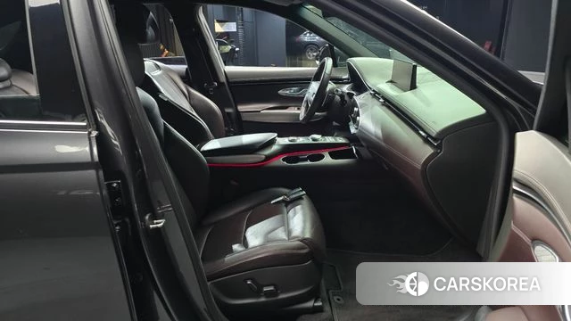 Genesis GV70 2021 Серый из Кореи, фото 2