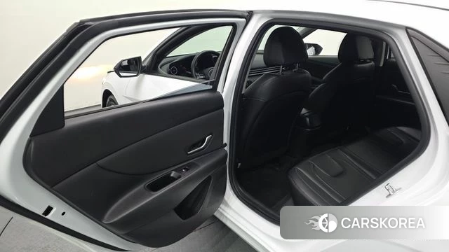 Hyundai Avante (CN7) 2021 Белый из Кореи, фото 2