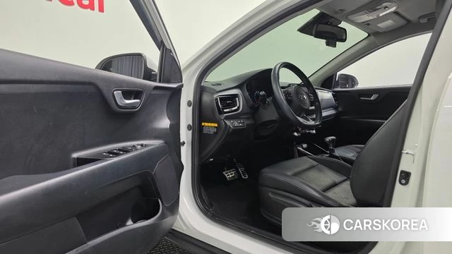 Kia Stonic 2020 Белый из Кореи, фото 2