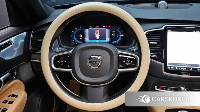 Volvo XC90 second Generation 2023 Черный из Кореи, фото 2