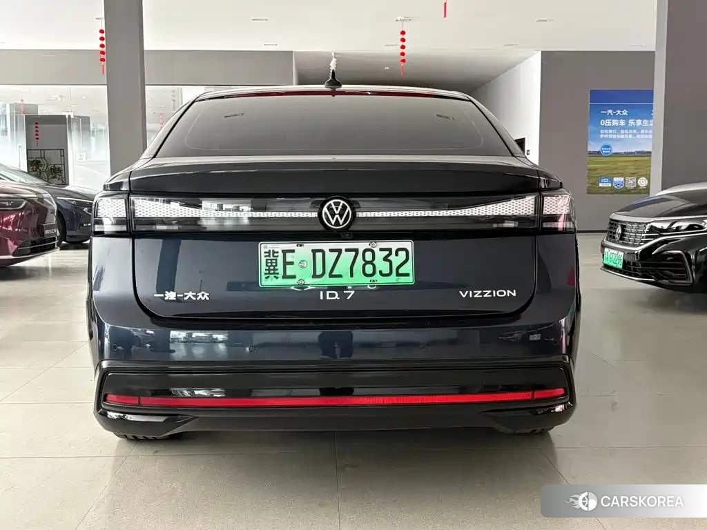 Volkswagen ID.7 VIZZION 2025 Синий из Китая, фото 2