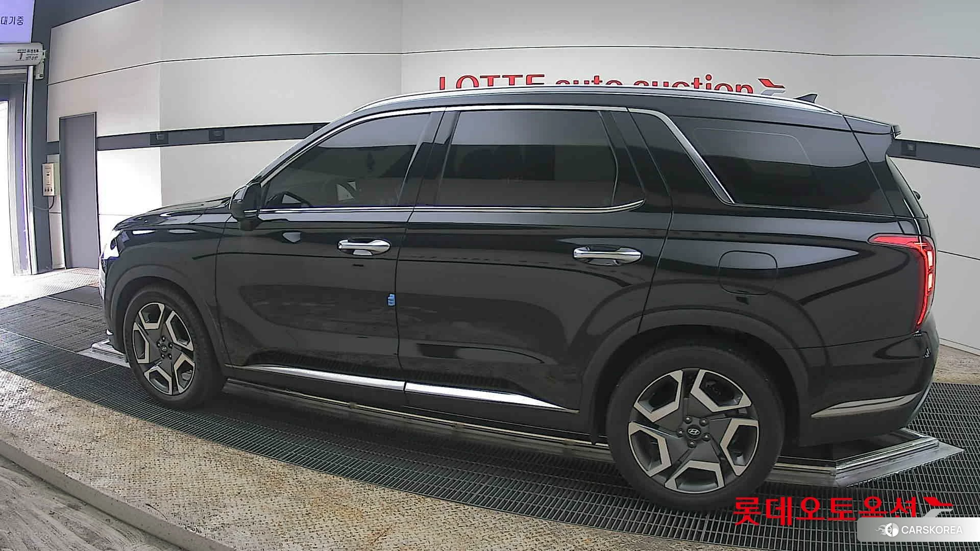 Hyundai Palisade 2023 Abyss Black Pearl из Кореи, фото 2