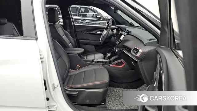 Chevrolet (GM Daewoo) Trailblazer 2022 Белый из Кореи, фото 2