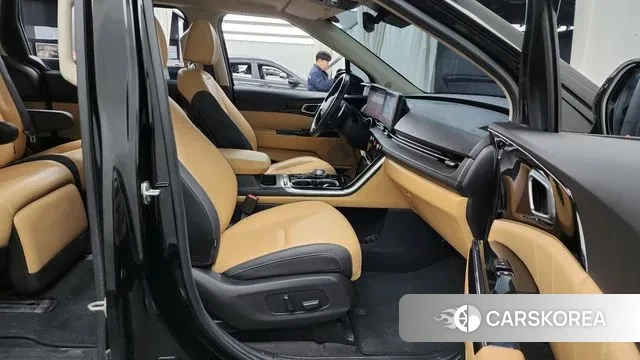 Kia Carnival 4th generation 2022 Черный из Кореи, фото 2