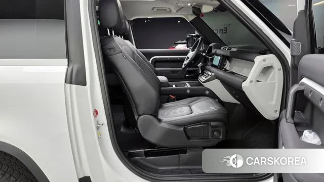Land Rover Defender (L663) 2021 Белый из Кореи, фото 2