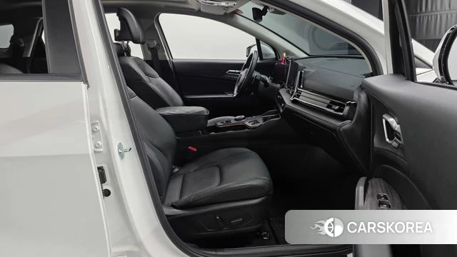 Kia Sportage 5th Generation 2024 Белый из Кореи, фото 2