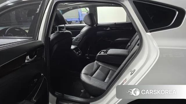Kia Come New K7 2018 Белый из Кореи, фото 2