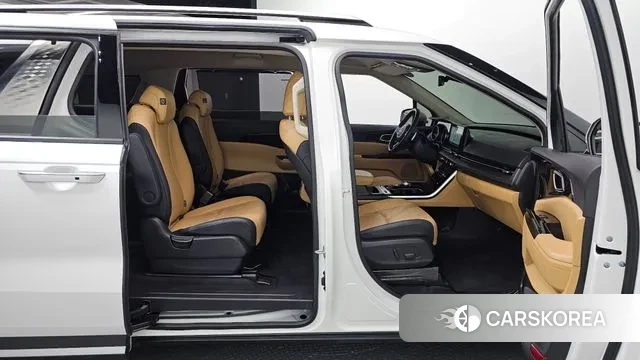 Kia Carnival 4th generation 2022 Белый из Кореи, фото 2