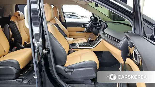 Kia Carnival 4th generation 2022 Черный из Кореи, фото 2