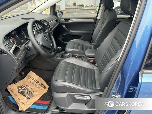 Volkswagen Touran L 2021 Синий из Китая, фото 2