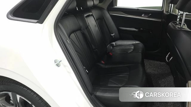 Kia K5 3rd generation 2022 Белый из Кореи, фото 2