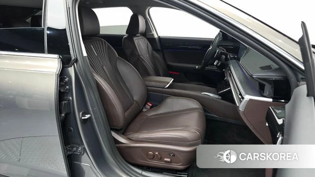 Hyundai Grandeur Hybrid (GN7) 2023 Серый из Кореи, фото 2