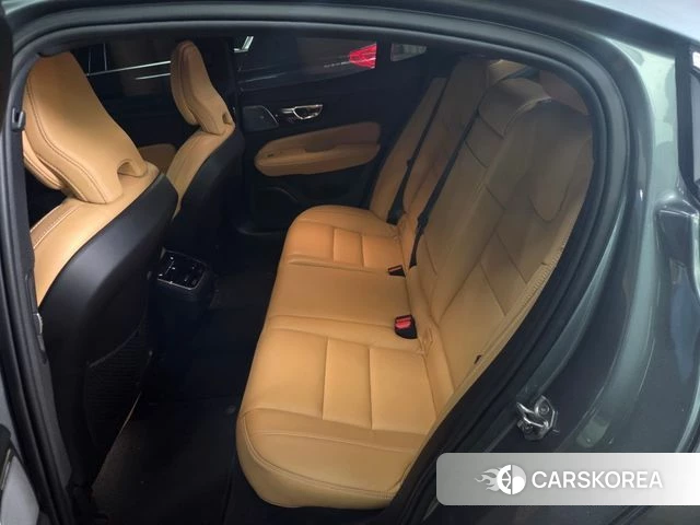 Volvo S60 3rd generation 2021 Серый из Кореи, фото 2