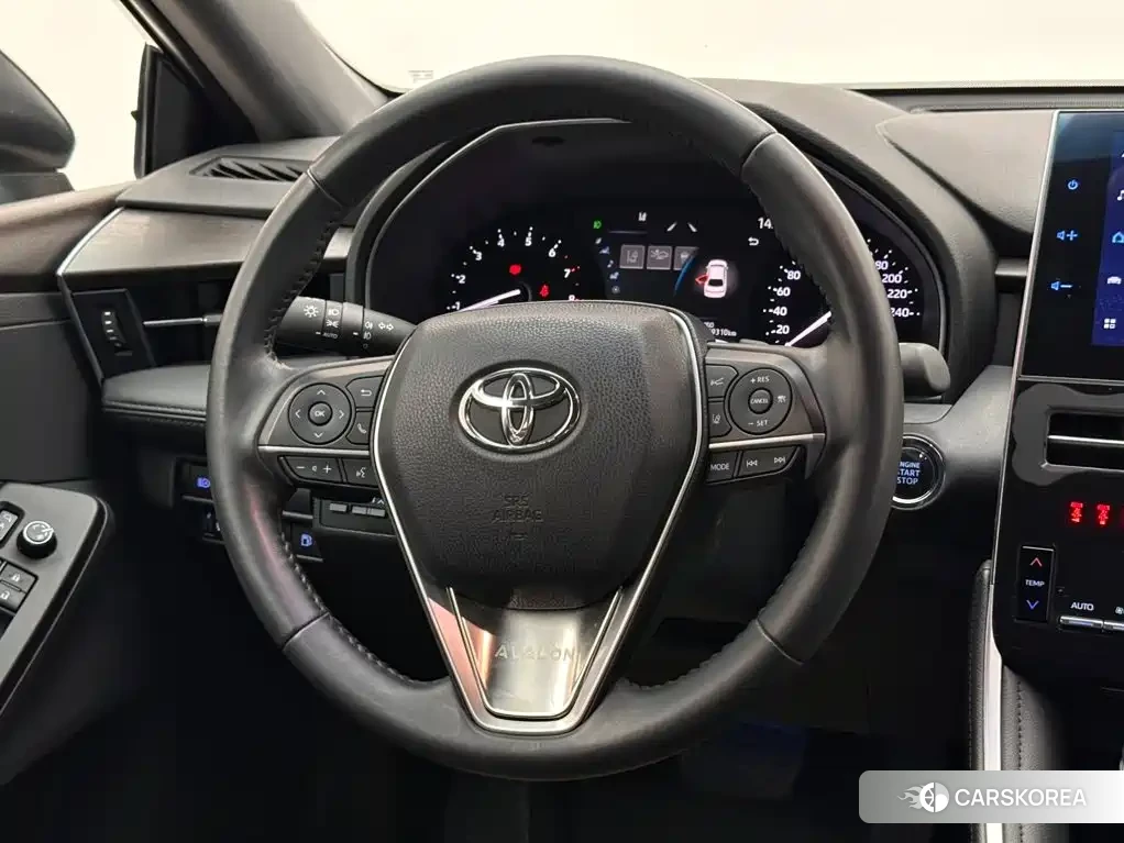 Toyota Avalon 2023 Черный из Китая, фото 2