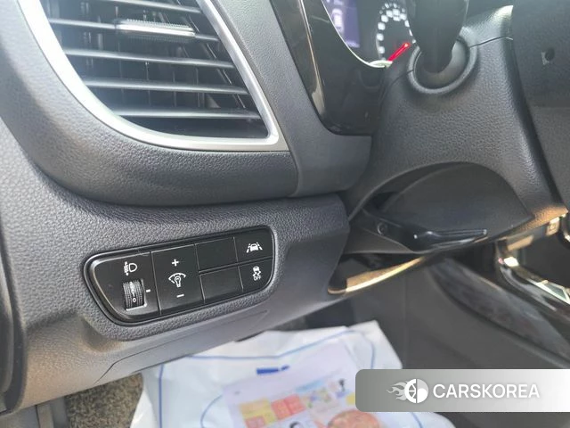 Kia Seltos 2020 Серый из Кореи, фото 2