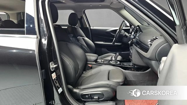 Mini Cooper Clubman 2021 Черный из Кореи, фото 2