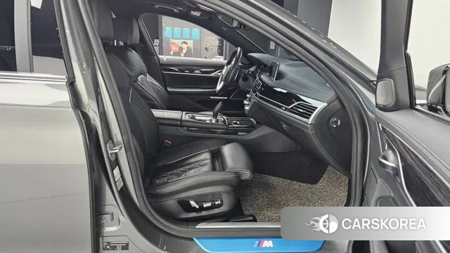 BMW 7 Series (G11) 2018 Серый из Кореи, фото 2