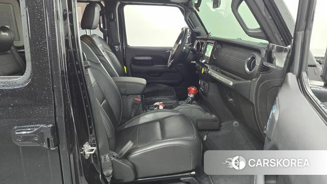 Jeep Wrangler (JL) 2021 Черный из Кореи, фото 2