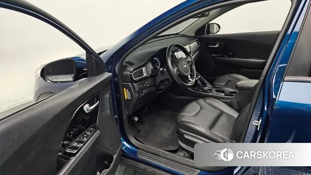 Kia Niro 2018 Синий из Кореи, фото 2