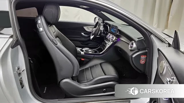 Mercedes-Benz C-Class W205 2019 Серебряный из Кореи, фото 2