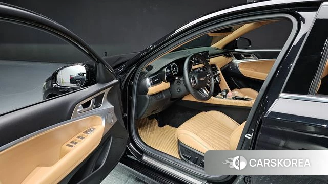 Genesis The New G70 2021 Черный из Кореи, фото 2