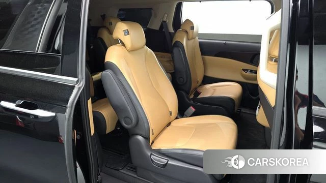 Kia Carnival 4th generation 2023 Черный из Кореи, фото 2