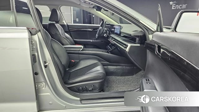 Hyundai Grandeur (GN7) 2023 Серебристо-серый из Кореи, фото 2