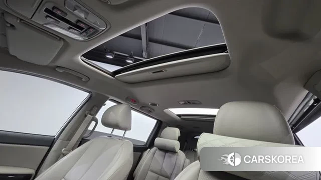 Kia The New Carnival 2019 Белый из Кореи, фото 2