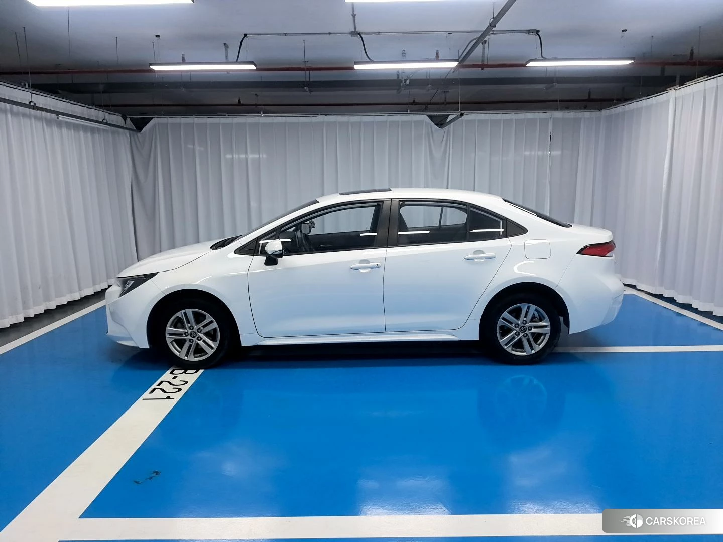 Toyota Lei Ling 2021 Белый из Китая, фото 2