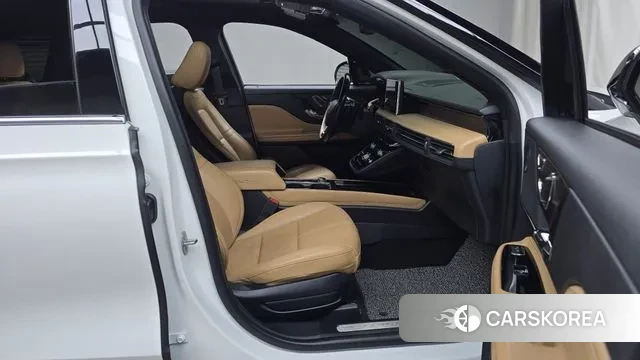 Lincoln Corsair 2021 Белый из Кореи, фото 2