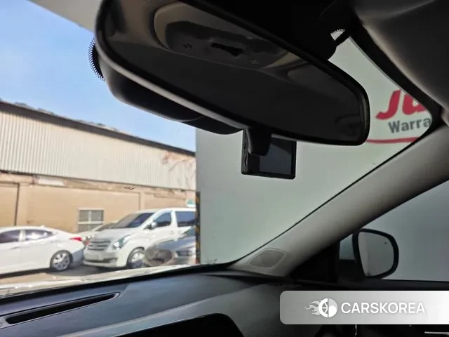 Chevrolet (GM Daewoo) Trax Crossover 2023 Белый из Кореи, фото 2