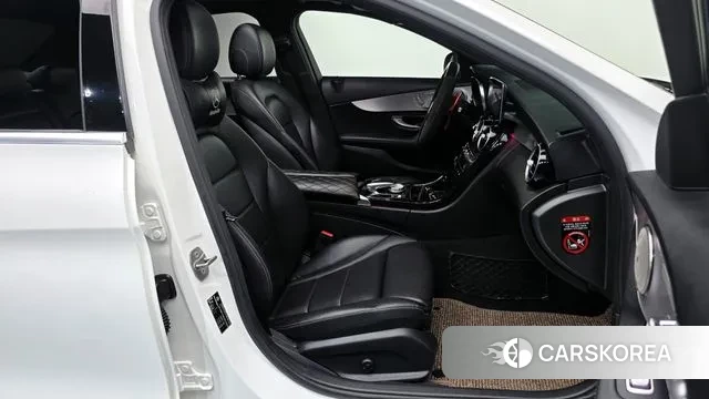 Mercedes-Benz C-Class W205 2020 Белый из Кореи, фото 2