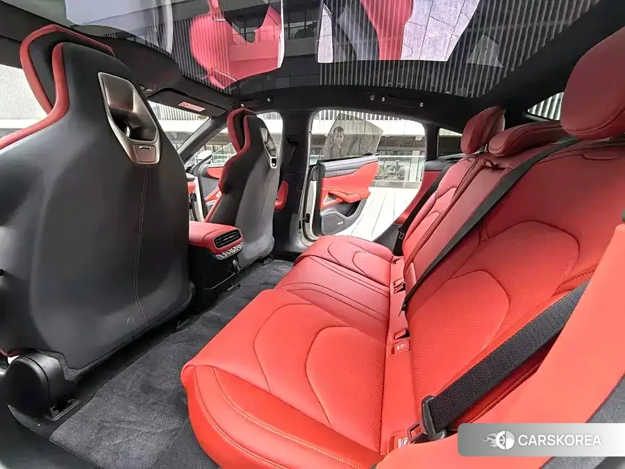 Xiaomi Car Xiaomi SU7 2024 Silver/gray из Китая, фото 2
