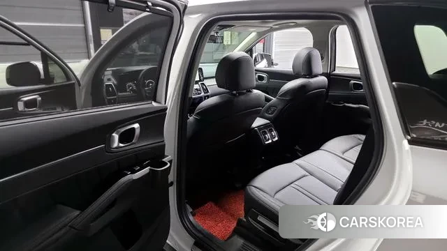 Kia Sorento 4th Generation 2023 Белый из Кореи, фото 2