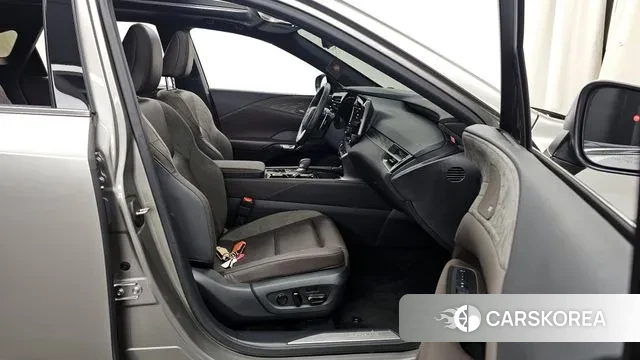 Lexus RX350h 5th generation 2024 Серебристо-серый из Кореи, фото 2