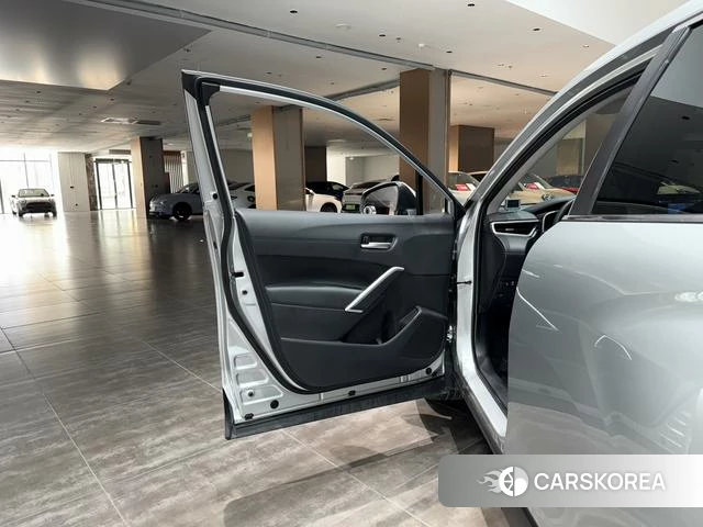 Toyota Fenglanda 2022 Серебристо-серый из Китая, фото 2