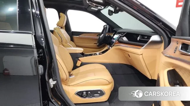 Jeep Grand Cherokee (WL) 2022 Черный из Кореи, фото 2