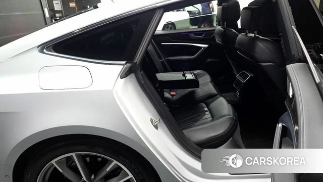 Audi A7 (4K) 2020 Белый из Кореи, фото 2