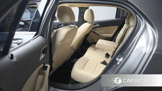 Mercedes-Benz GLA-Class X156 2018 Серый из Кореи, фото 2