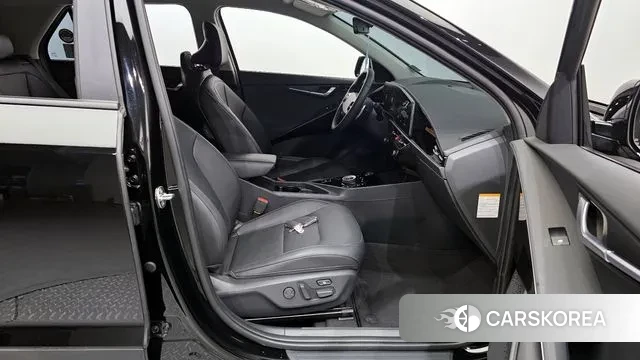 Kia Di Ol Nu Niro 2023 Черный из Кореи, фото 2