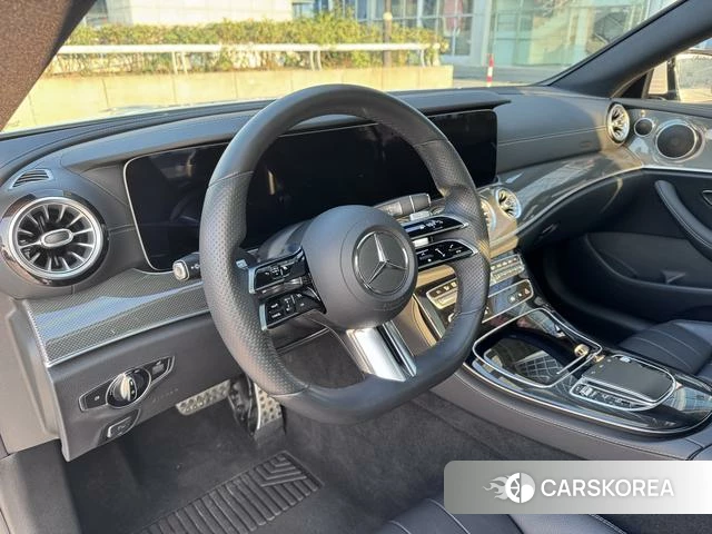 Mercedes-Benz E-class (imported) 2021 Белый из Китая, фото 2